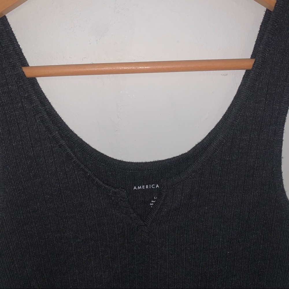 AE Knit Cropped Tank - Picture 2 of 6